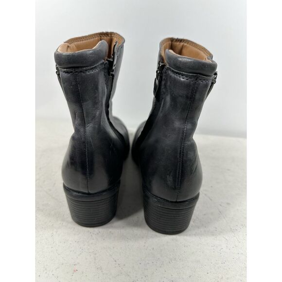 Bussola Size 37 EUR Gray Suede Zip Ankle Fashion Boots Bootie - Picture 4 of 7